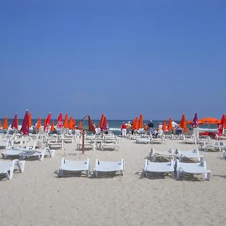 Coralia * Mamaia