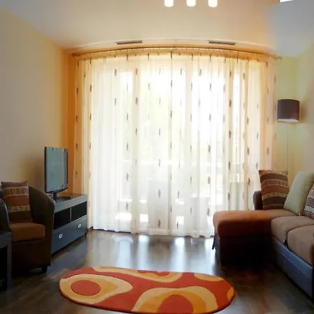 Coralia Apartment *