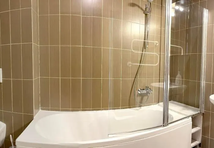 Coralia * מאמאיה